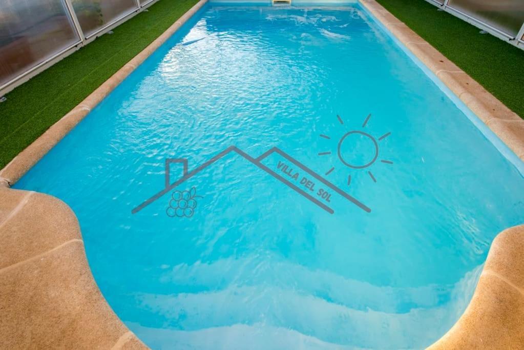 Villa Del Sol - Piscina Climatizada Mentrida Екстер'єр фото