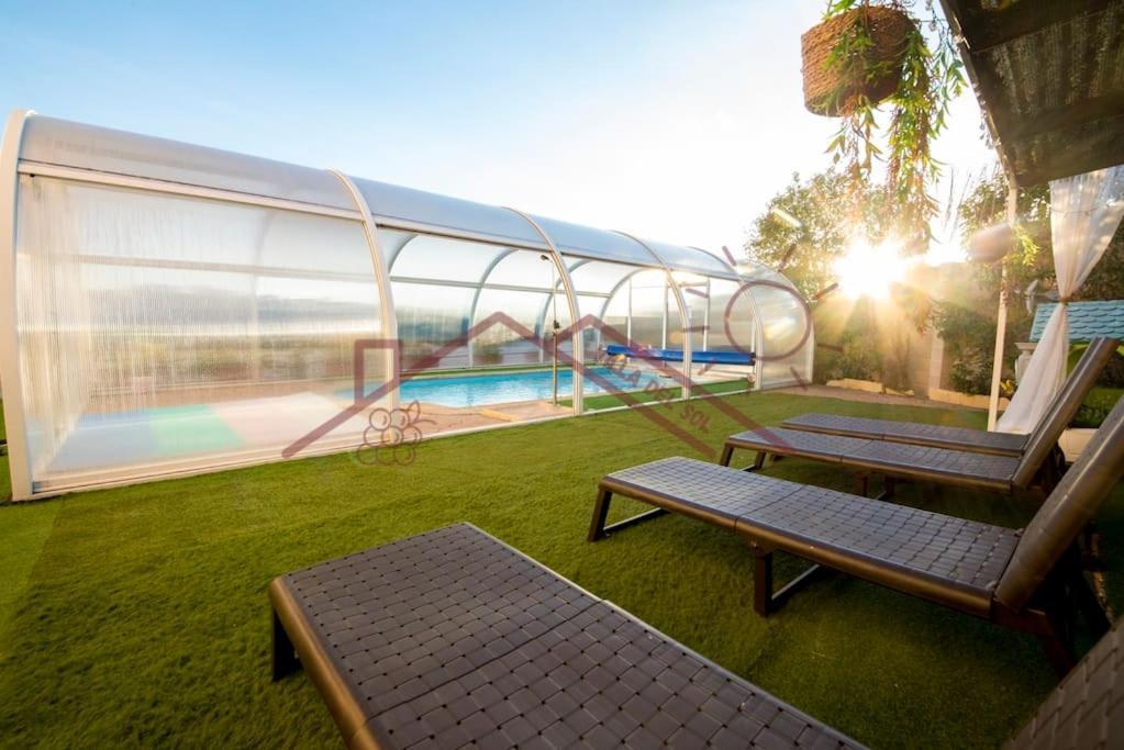 Villa Del Sol - Piscina Climatizada Mentrida Екстер'єр фото